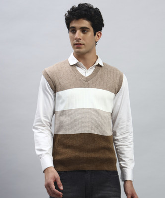 TWOCRAZIIE Striped V Neck Casual Men Brown Sweater
