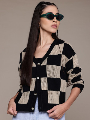 Roadster Checkered V Neck Casual Women Black Sweater