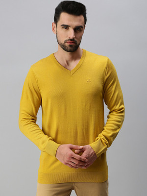 98 Degree North Solid V Neck Casual Men Yellow Sweater