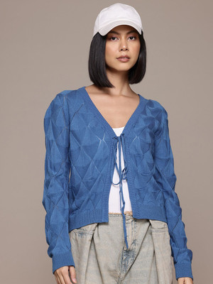 Roadster Self Design V Neck Casual Women Blue Sweater