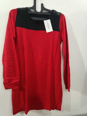 THEWOMENSWEAR Solid Round Neck Casual Women Red Sweater