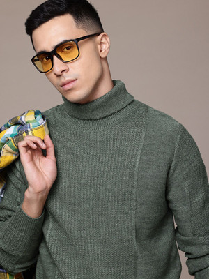 Roadster Self Design Turtle Neck Casual Men Green Sweater