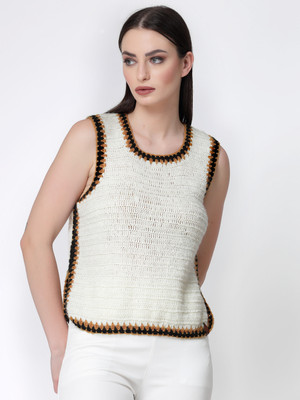 Velvery Solid Round Neck Casual Women Yellow Sweater