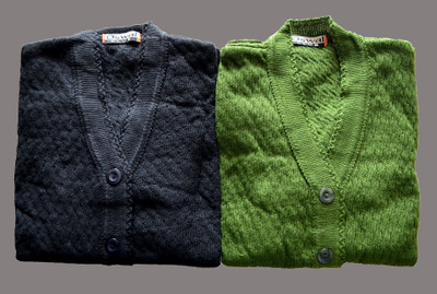 Shunit creation Self Design V Neck Lounge Wear Women Black, Green Sweater