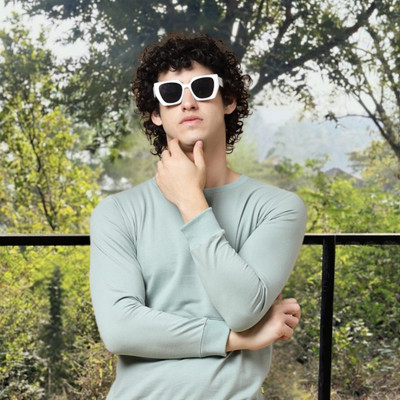 RIGO Solid Round Neck Casual Men Green Sweater