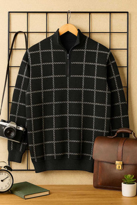 Austivo Solid Turtle Neck Casual Men Black Sweater