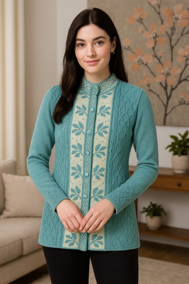 LUFEEP Printed V Neck Casual Women Light Blue Sweater