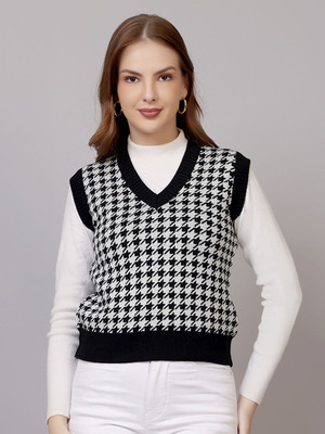 FEVERFEW Self Design V Neck Casual Women Black Sweater