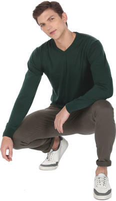 ARROW Solid V Neck Casual Men Green Sweater