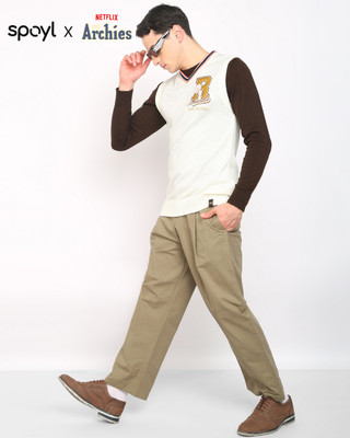 Unrule Printed V Neck Casual Men White Sweater