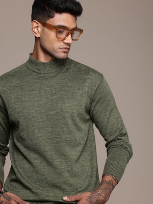 Roadster Solid Mandarin Neck Casual Men Green Sweater