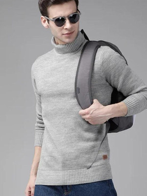 Roadster Solid Turtle Neck Casual Men Grey Sweater