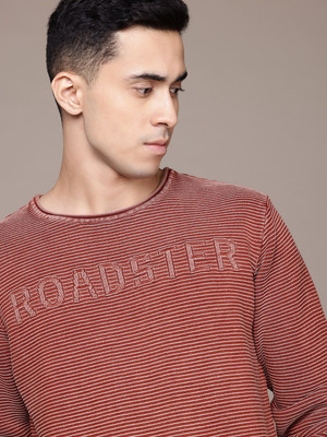 Roadster Self Design Round Neck Casual Men Red Sweater