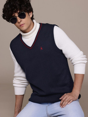 Roadster Solid V Neck Casual Men Blue Sweater