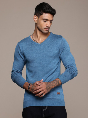 Roadster Solid, Self Design V Neck Casual Men Blue Sweater
