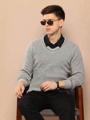 INVICTUS Self Design V Neck Formal Men Grey Sweater