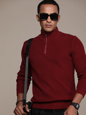 Roadster Solid Turtle Neck Casual Men Red Sweater