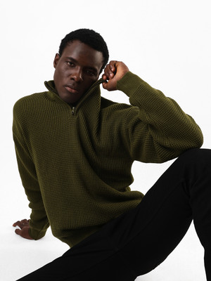 Hubberholme Self Design Collared Neck Casual Men Green Sweater