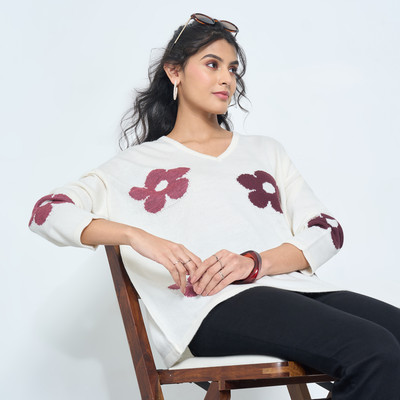 Akkriti by Pantaloons Printed Round Neck Casual Women White Sweater