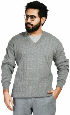 Life and style Solid V Neck Casual Men Grey Sweater