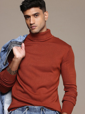 Roadster Solid Turtle Neck Casual Men Red Sweater
