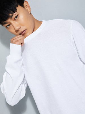 MAX Self Design Round Neck Casual Men White Sweater