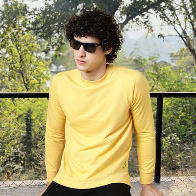 RIGO Solid Round Neck Casual Men Yellow Sweater