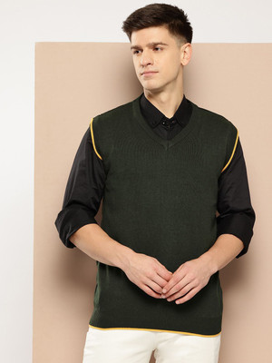 INVICTUS Solid V Neck Casual Men Green Sweater