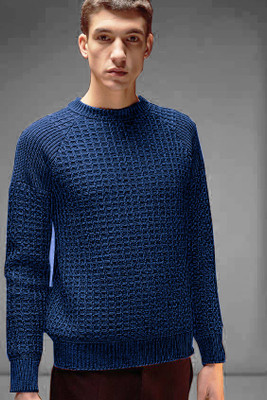HOSUEOFCOMMON Self Design Round Neck Casual Men Blue Sweater