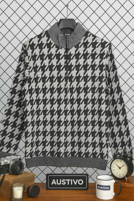 Austivo Printed Round Neck Casual Men Black Sweater
