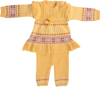 ChicCloset Printed Round Neck Casual Baby Girls Yellow Sweater