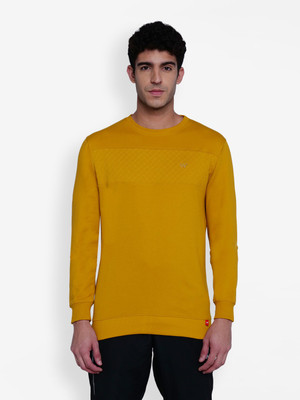 Wildcraft Full Sleeve Solid Men Sweatshirt