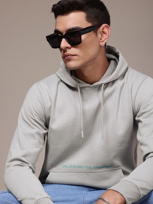 Roadster Full Sleeve Solid Men Sweatshirt