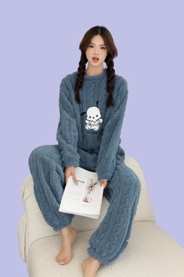 shoppingmaart Full Sleeve Solid Women Reversible Sweatshirt