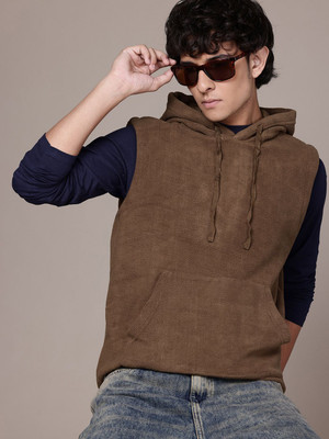 Roadster Sleeveless Solid Men Sweatshirt