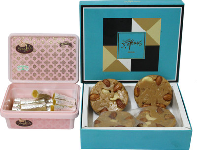 Singla Sweets Kaju Roll 200g and Soan halwa 300g Combo Box(2 x 250 g)