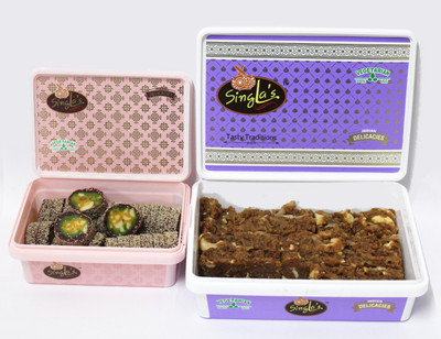 Singla Sweets Anjeer Cake 200g , Dodha Burfi 400g Combo pack of 2 (600g) Box(2 x 300 g)