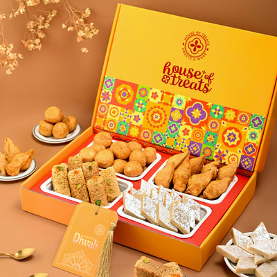 HyperFoods Diwali Festive Box with Greetings Card Box(4 x 175 g)