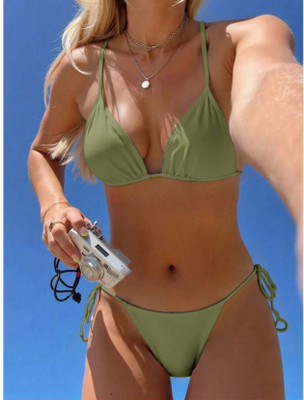 MON FASHION COLLECTION Solid Women Swimsuit
