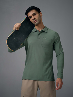 TECHNOSPORT Solid Men Polo Neck Green T-Shirt
