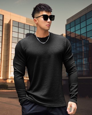 METRONAUT Solid Men Round Neck Black T-Shirt