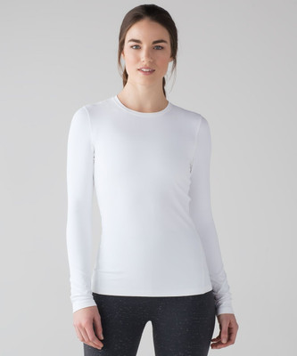 Ap'pulse Solid Women Round Neck White T-Shirt