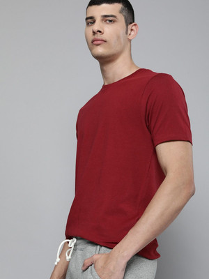 RULEDBYSUN Solid Men Round Neck Maroon T-Shirt