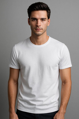 See Yaah Solid Men Round Neck White T-Shirt