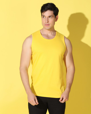 WOOSTRO Solid Men Scoop Neck Yellow T-Shirt