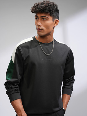 HIGHLANDER Solid Men Round Neck Green, Black T-Shirt