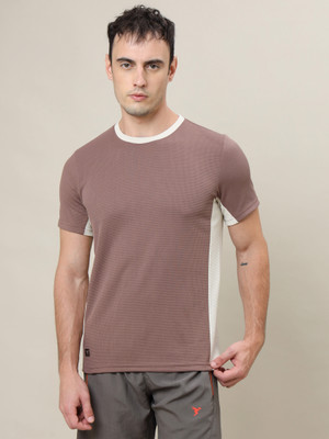 TECHNOSPORT Solid Men Round Neck Brown T-Shirt