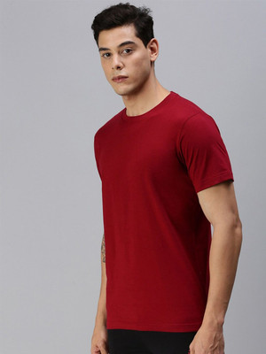 RULEDBYSUN Solid Men Round Neck Maroon T-Shirt