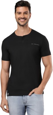 Klub Fox Solid Men Round Neck Black T-Shirt