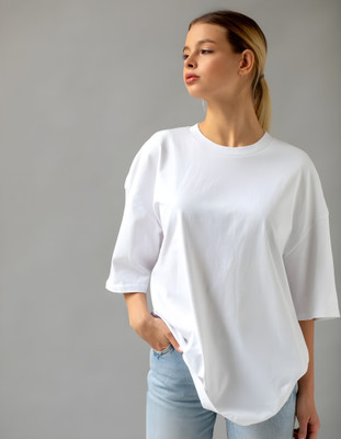CosmoKicks Solid Women Round Neck White T-Shirt